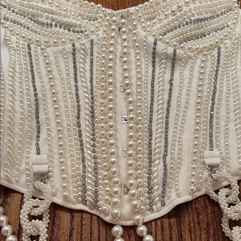 Akira Rhinestone and Pearl Embellished Corset Top Size XL - Picture 8 of 14